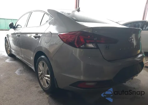 2020 Hyundai Elantra Value Edition z USA, uszkodzony, nr VIN KMHD84LF7LU954514